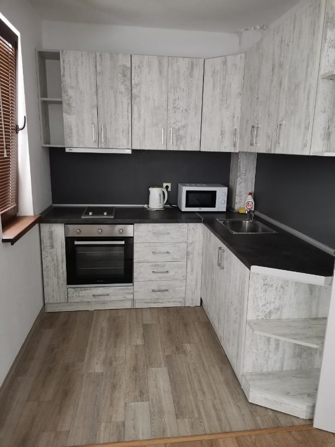 Guest House Katina 발치크 외부 사진