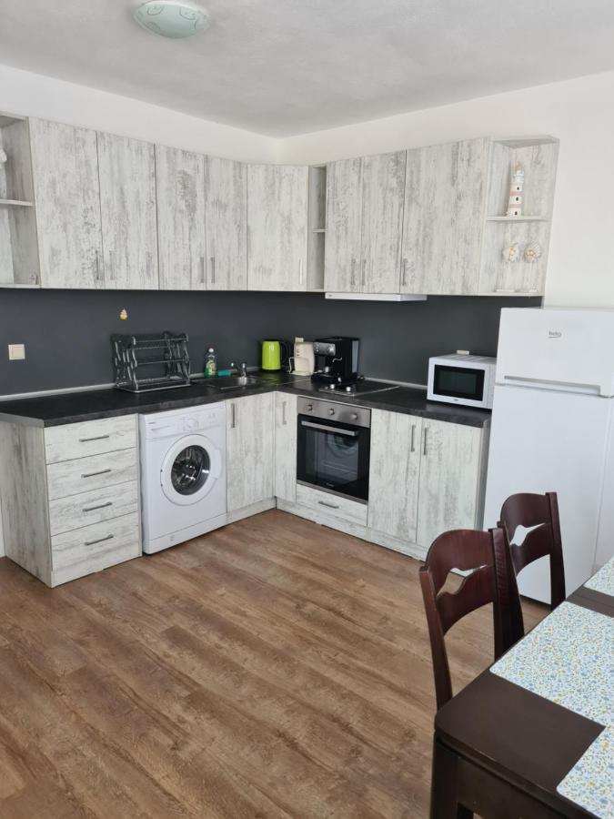 Guest House Katina 발치크 외부 사진