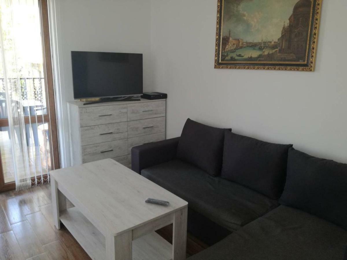 Guest House Katina 발치크 외부 사진