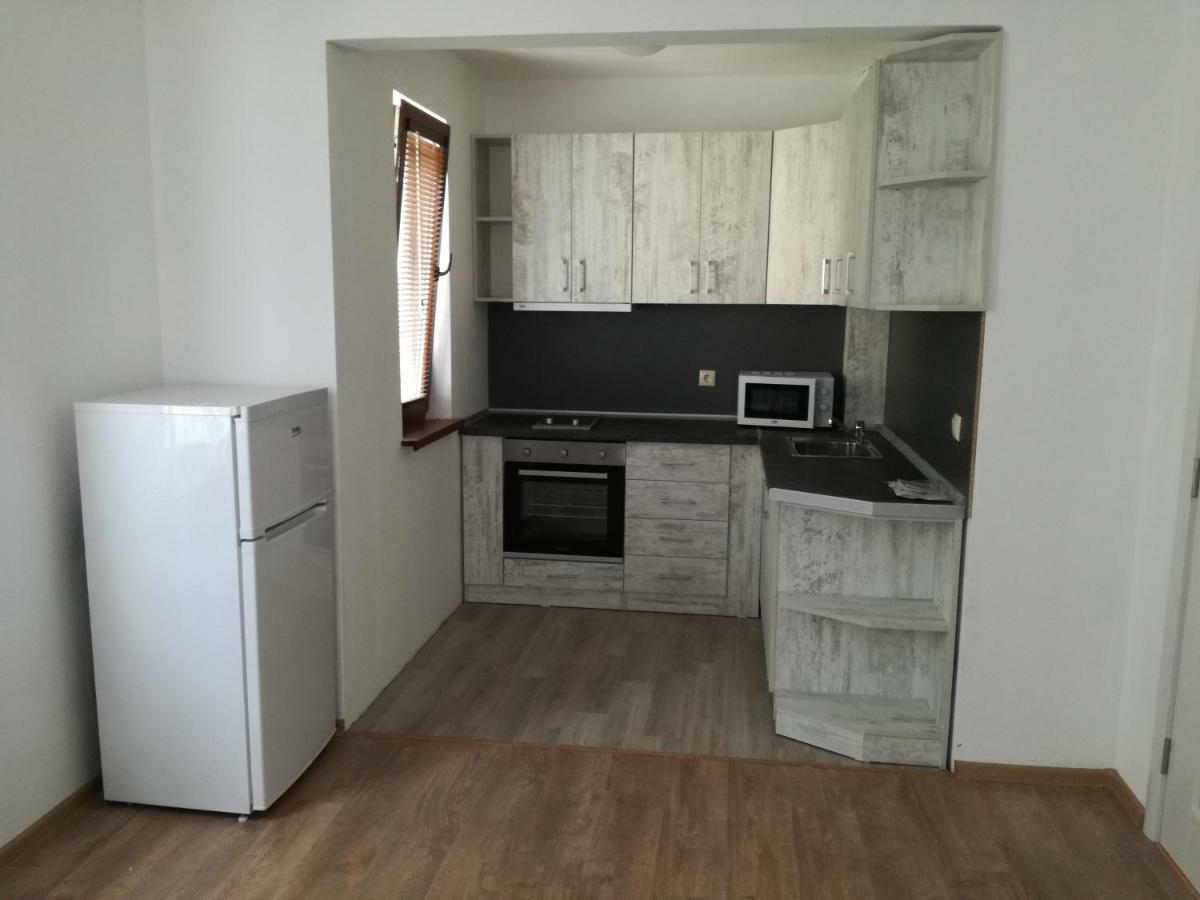 Guest House Katina 발치크 외부 사진